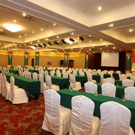 Changchun Garden Hotel Esterno foto